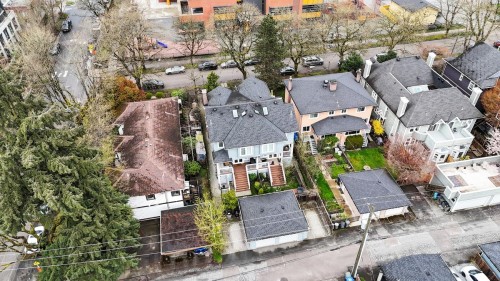 1986 11Th Avenue W, Vancouver, BC 