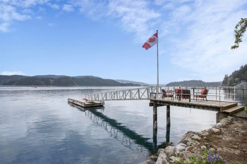 5445 Indian River Drive, North Vancouver, BC 