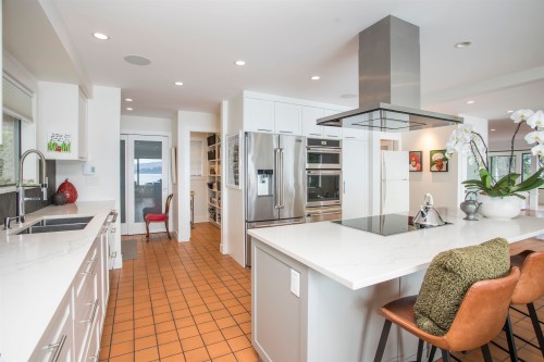 5445 Indian River Drive, North Vancouver, BC 