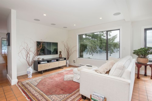 5445 Indian River Drive, North Vancouver, BC 