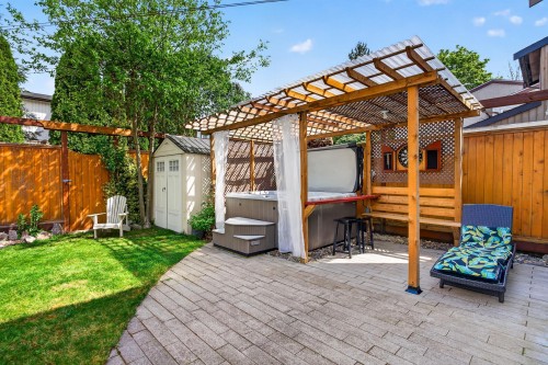 891 Pinebrook Place, Coquitlam, BC 