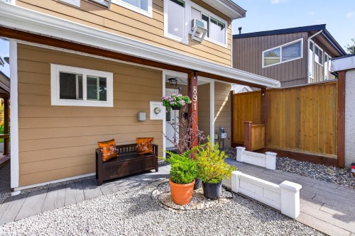 891 Pinebrook Place, Coquitlam, BC 