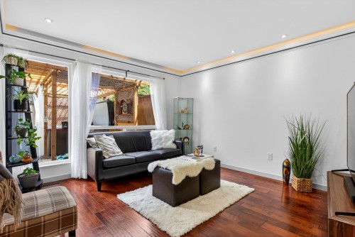 891 Pinebrook Place, Coquitlam, BC 
