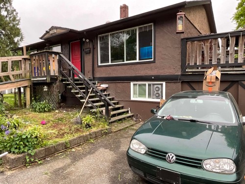 11961 248 Street  Maple Ridge, BC V4R 1H9