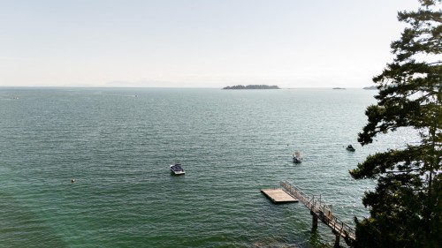 1759 Arbutus Point Road  Bowen Island, BC V0N 1G2