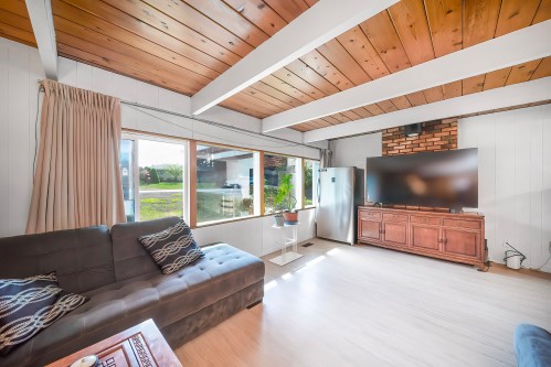 4067 Sefton Street, Port Coquitlam, BC 