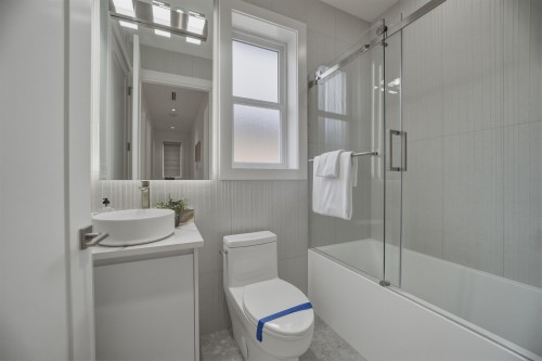 3110 42Nd Avenue W, Vancouver, BC 