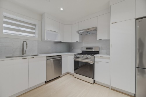3110 42Nd Avenue W, Vancouver, BC 
