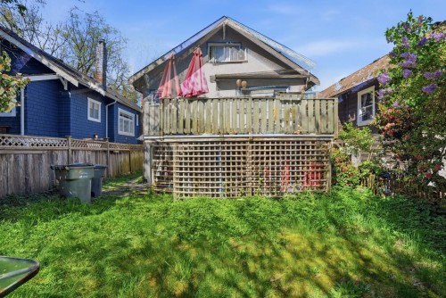 3174 5Th Avenue W, Vancouver, BC 