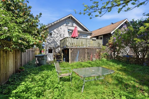 3174 5Th Avenue W, Vancouver, BC 