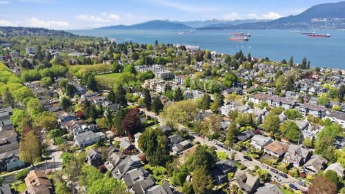3174 5Th Avenue W, Vancouver, BC 