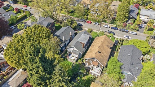 3174 5Th Avenue W, Vancouver, BC 