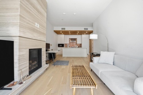 406-6707 Nelson Avenue, West Vancouver, BC 