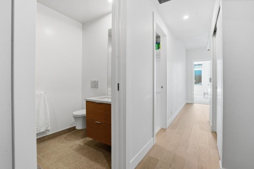 406-6707 Nelson Avenue, West Vancouver, BC 