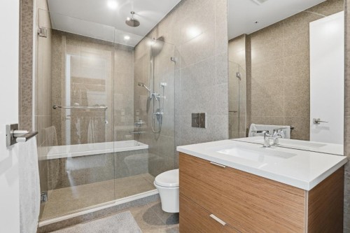 406-6707 Nelson Avenue, West Vancouver, BC 