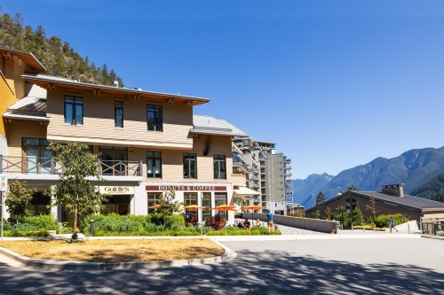 406-6707 Nelson Avenue, West Vancouver, BC 