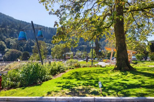 406-6707 Nelson Avenue, West Vancouver, BC 