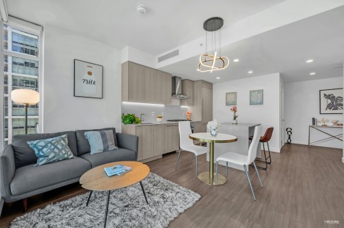 1007-2311 Beta Avenue  Burnaby, BC V5C 0M1