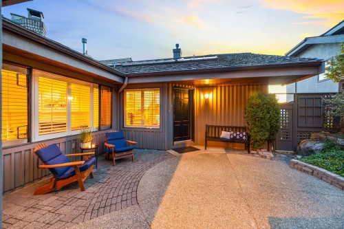 5360 Meadfeild Road, West Vancouver, BC 