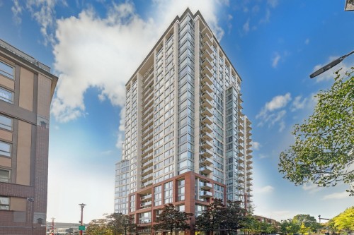 2201-550 Taylor Street  Vancouver, BC V6B 1R1