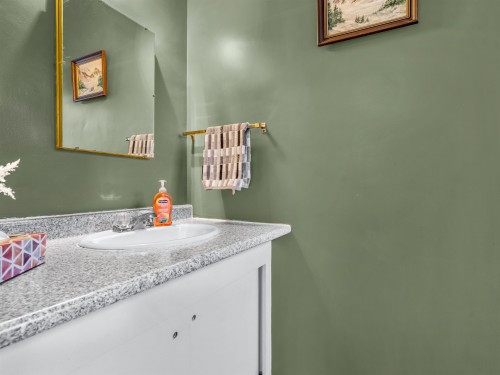3031 16Th Avenue E, Vancouver, BC 