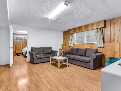 3031 16Th Avenue E, Vancouver, BC 