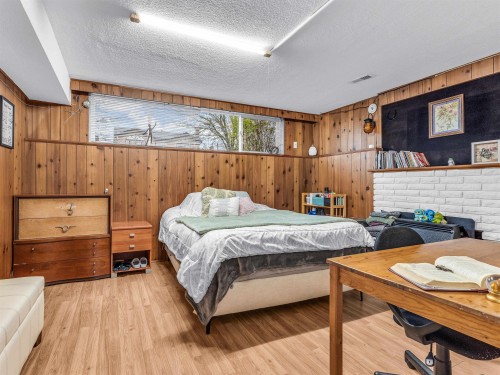 3031 16Th Avenue E, Vancouver, BC 