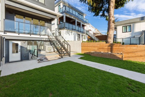 2130 Qualicum Drive, Vancouver, BC 