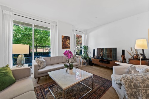 103-1055 Ridgewood Drive, North Vancouver, BC 