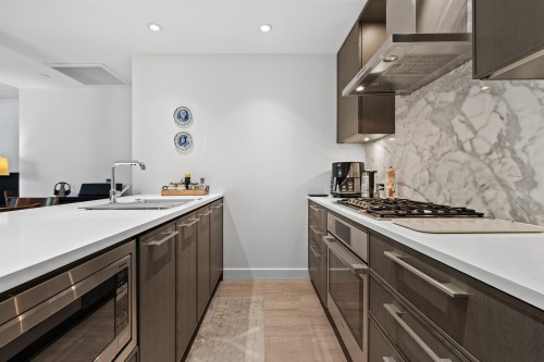 103-1055 Ridgewood Drive, North Vancouver, BC 