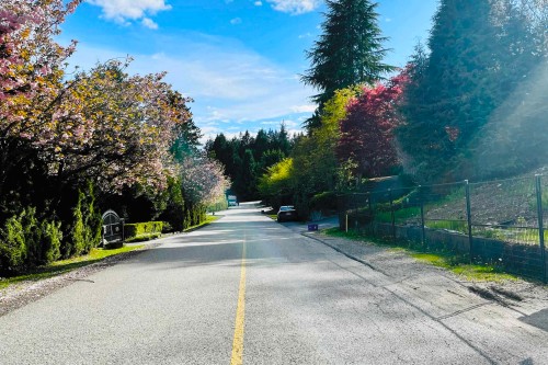 705 St. Andrews Road, West Vancouver, BC 
