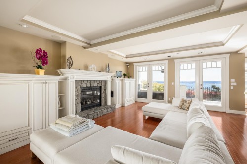 2353 Orchard Lane, West Vancouver, BC 