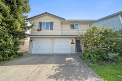 22905 113 Avenue Maple Ridge, BC V2X 9S6