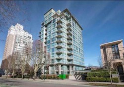 207-1889 Alberni Street  Vancouver, BC V6G 3G7