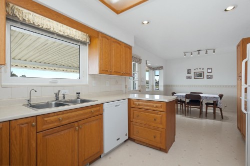 1162 Madore Avenue, Coquitlam, BC 