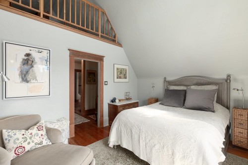 237 24Th Avenue E, Vancouver, BC 