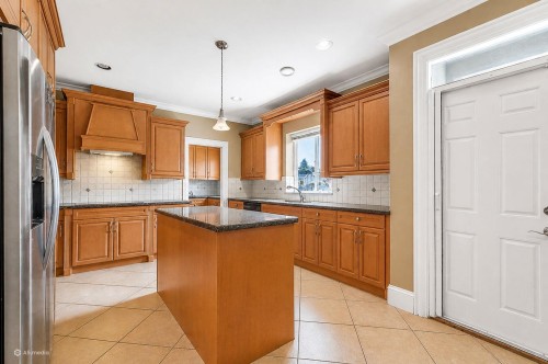 6328 Danube Road, Richmond, BC 