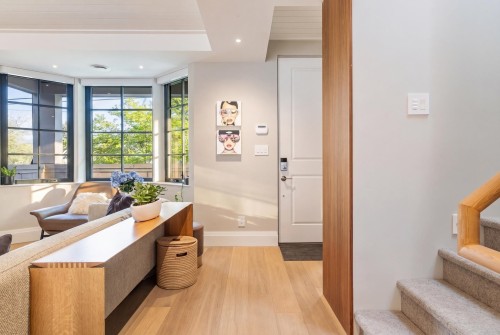 820 23Rd Avenue W, Vancouver, BC 