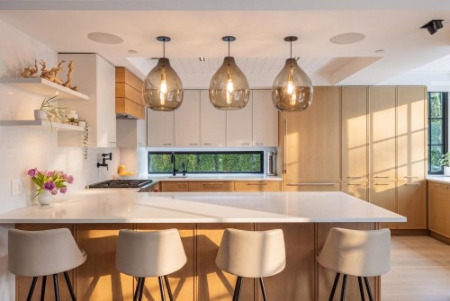 820 23Rd Avenue W, Vancouver, BC 