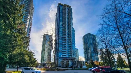 4003-4900 Lennox Lane  Burnaby, BC V5H 0G9