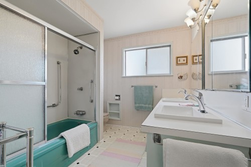 9791 Berry Road, Richmond, BC 