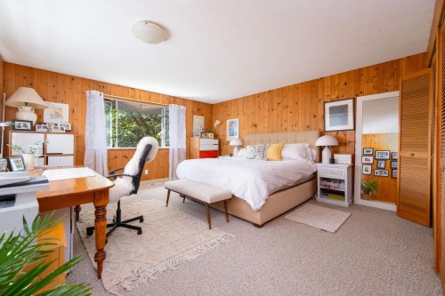 1580 Mathers Avenue, West Vancouver, BC 