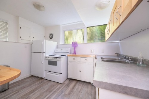 1580 Mathers Avenue, West Vancouver, BC 