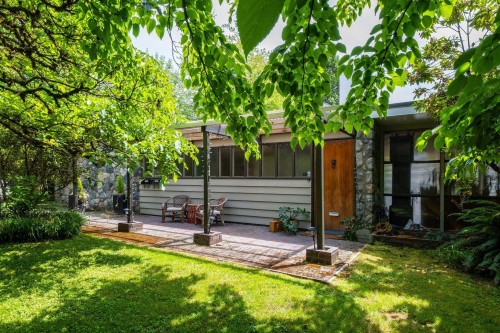 1580 Mathers Avenue, West Vancouver, BC 