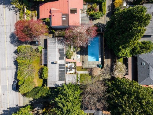 1580 Mathers Avenue, West Vancouver, BC 