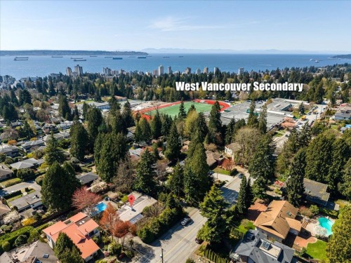1580 Mathers Avenue, West Vancouver, BC 