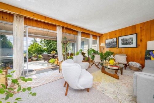 1580 Mathers Avenue, West Vancouver, BC 