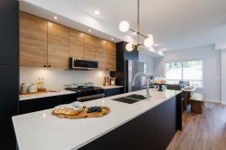 25-10640 248 Street Maple Ridge, BC V2W 0K9
