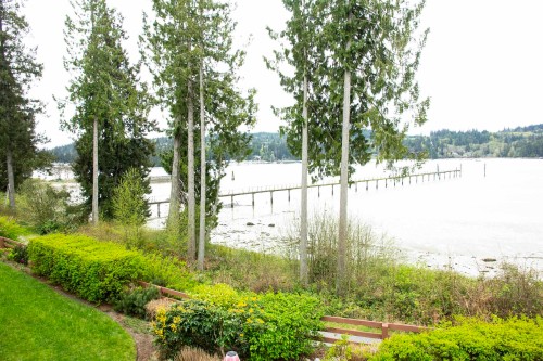 5915 Beachgate Lane, Sechelt, BC 
