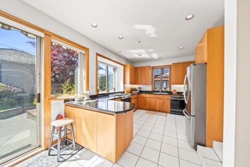 4233 Quesnel Drive, Vancouver, BC 